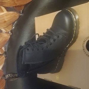Dr. Maetens boots for kids size 10 (like new) [Free Gift with Purchase]